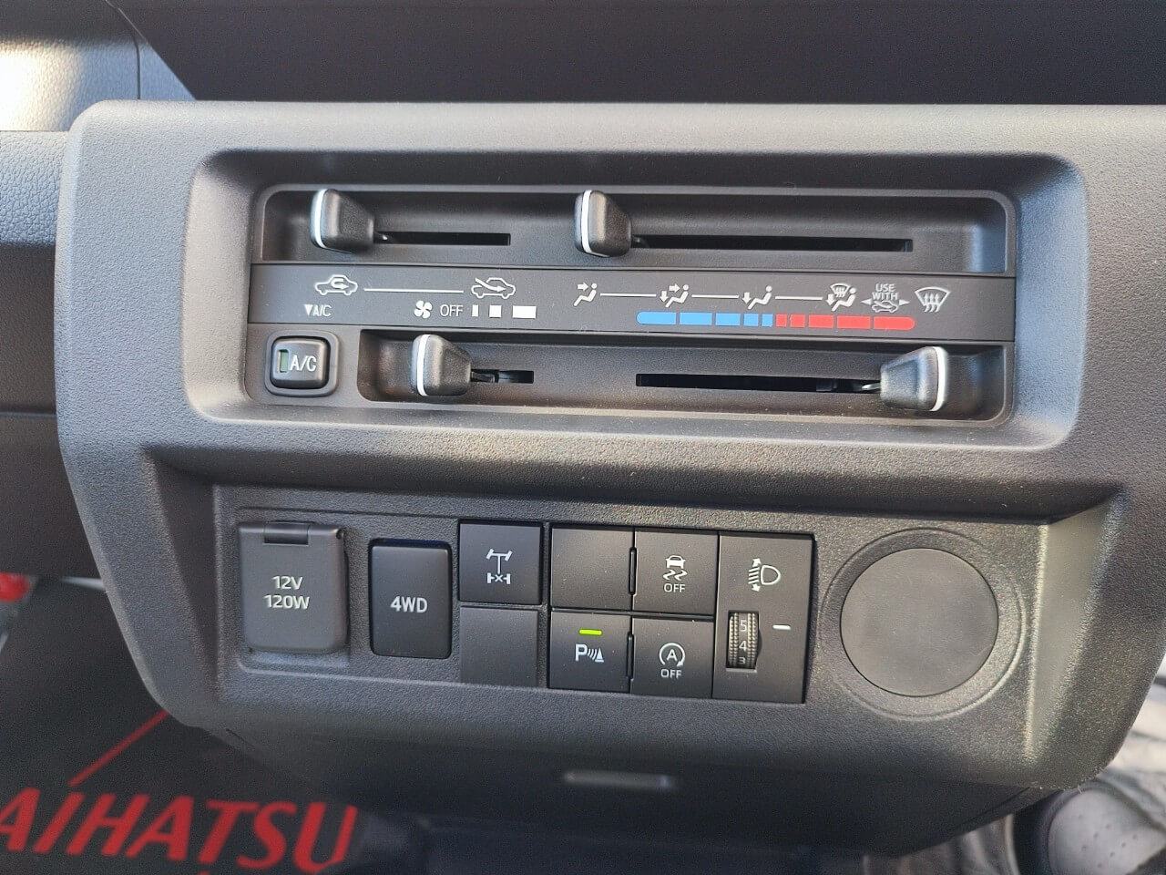 2022 DAIHATSU HIJET HD DUMP add image thumbnail